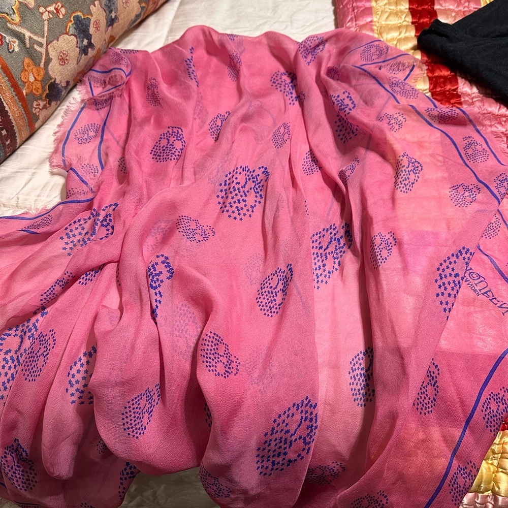 Alexander McQueen Pink Silk Scarf Blue Skulls Made Of Stars